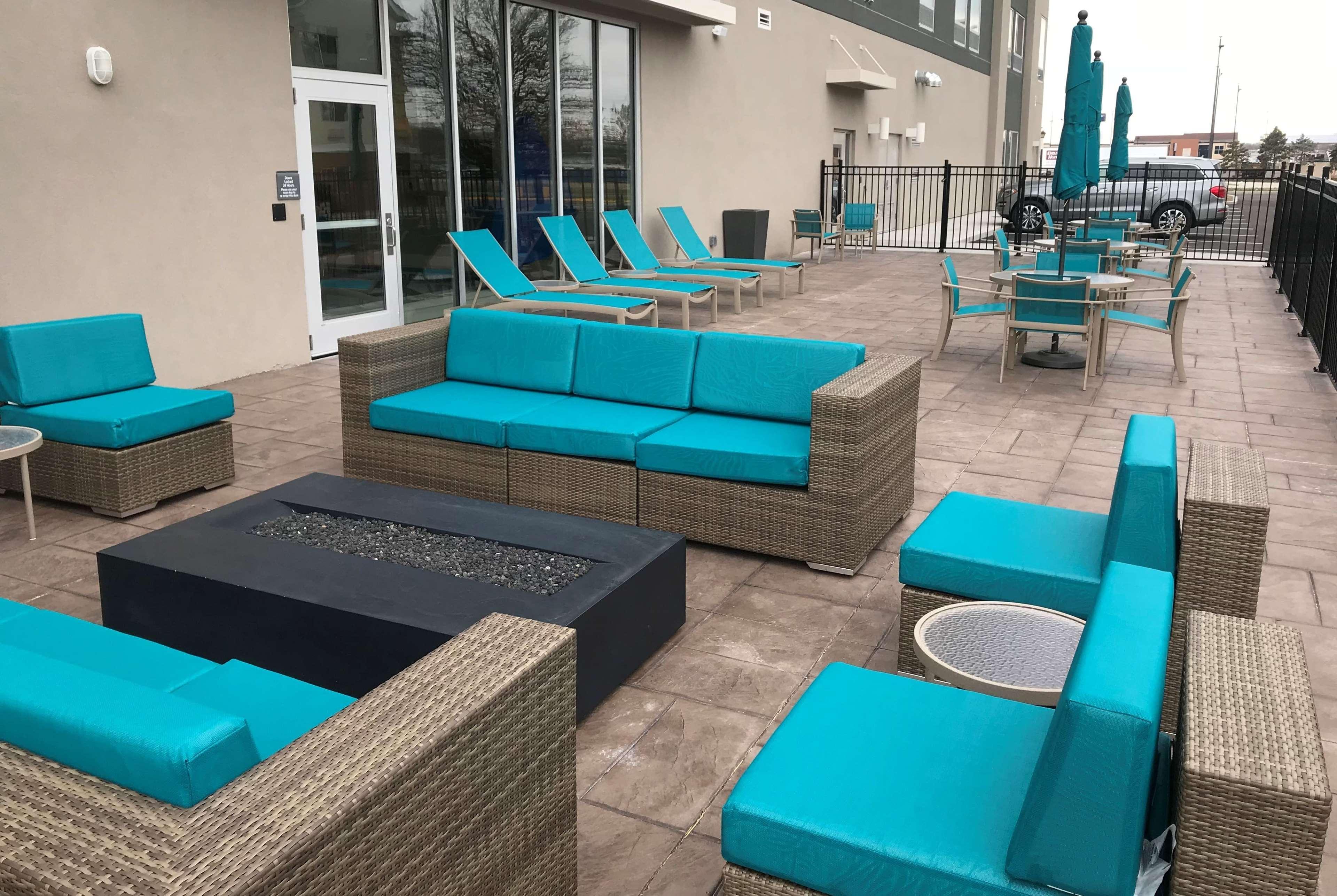 La Quinta By Wyndham Terre Haute Bagian luar foto